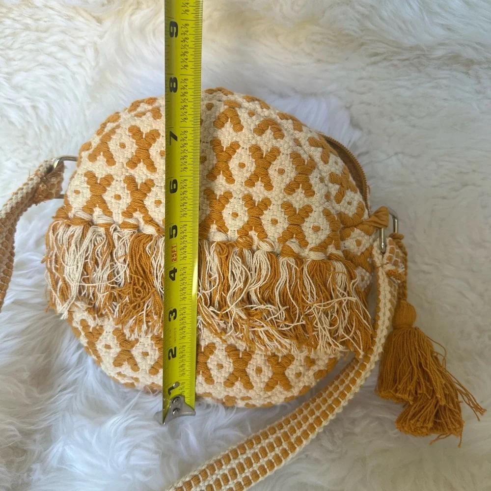 Roller Rabbit Crossbody Purse - Picture 2 of 8